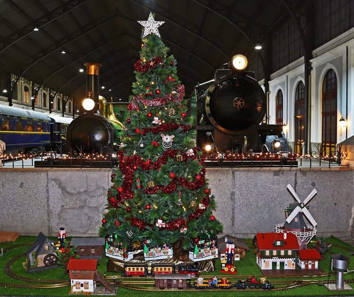 La Navidad llena de magia el Museo del Ferrocarril