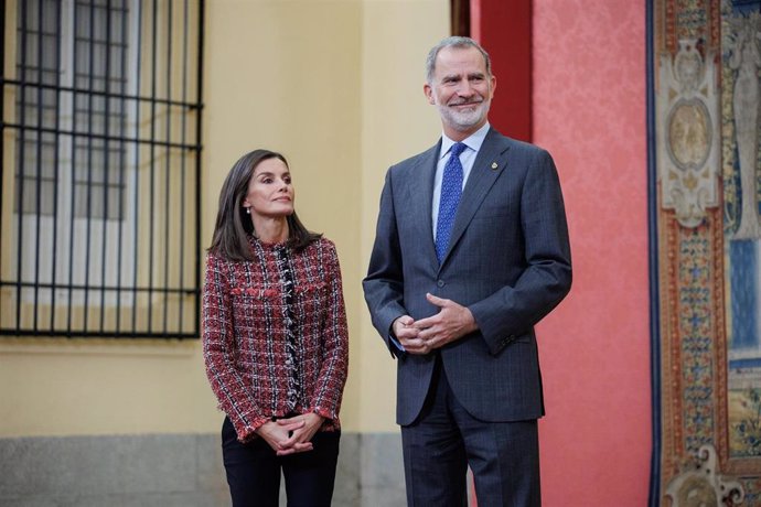 Archivo - El Rey Felipe VI y la Reina Letizia