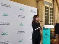 Vox acusa al PP de "hacer una comedia innecesaria" y asegura "no tener ningún problema en ir a elecciones anticipadas"