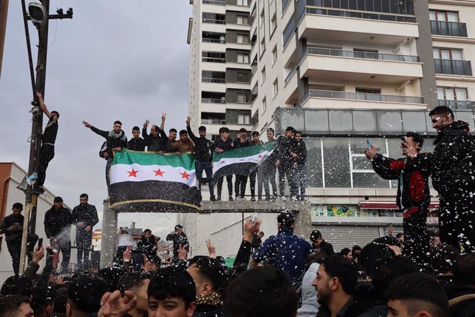 December 8, 2024, Ankara, Turkiye: Syrian nationals who took shelter in Türkiye after fleeing the regime attacks in their country, celebrated on Sunday the apparent end of Assad as anti-regime forces captured Damascus, in Ankara, Turkey, on 8 December 202