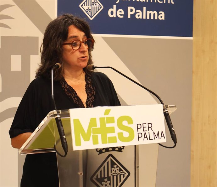 La regidora de MÉS per Palma Kika Coll, en una rueda de prensa.