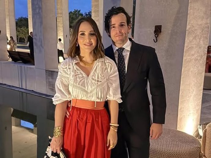 Tamara Falcó e Íñigo Onieva en la boda de Alonso Aznar y Renata Collado este sábado en Mérida, México