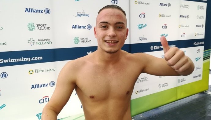 Archivo - El nadador Iñigo Llopis