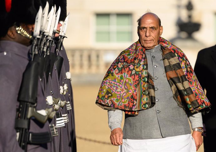 Archivo - 09 January 2024, United Kingdom, London: India's Minister of Defence Raksha Mantri Shri Rajnath Singh inspecting the Guard of Honour during a ceremonial welcome at Horse Guards Parade.. Photo: Leon Neal/PA Wire/dpa