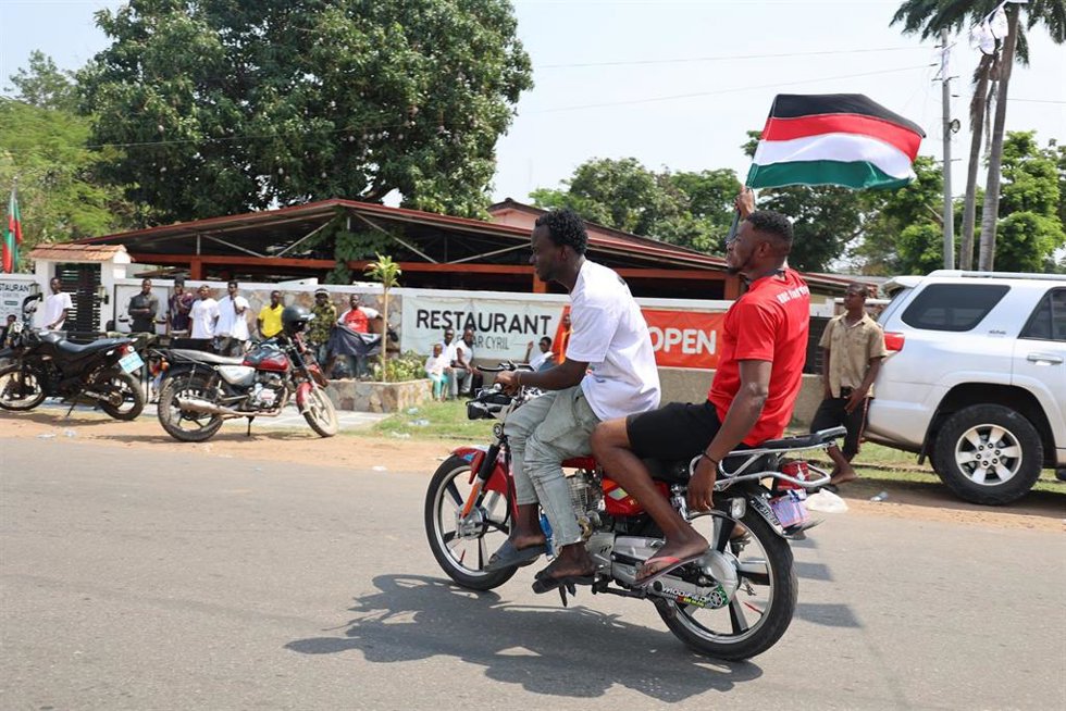 Partidarios del expresidente de Ghana John Mahama en la capital, Acra
