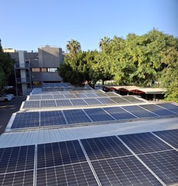 Placas solares en el Puerto de Algeciras