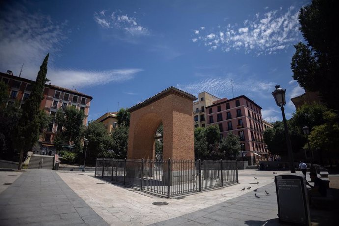 Archivo - Plaza del Dos de Mayo, a 9 de julio de 2024, en Madrid (España).