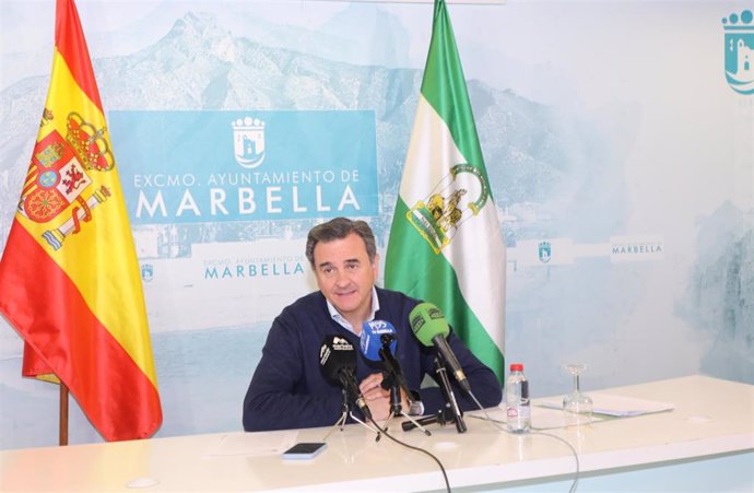 El portavoz municipal en el Ayuntamiento de Marbella, Félix Romero, en rueda de prensa