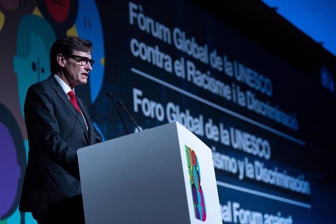 El presidente de la Generalitat, Salvador Illa, en la apertura del Foro Global contra el Racismo y la Discriminación de la Unesco en Barcelona (Catalunya), a 10 de diciembre de 2024