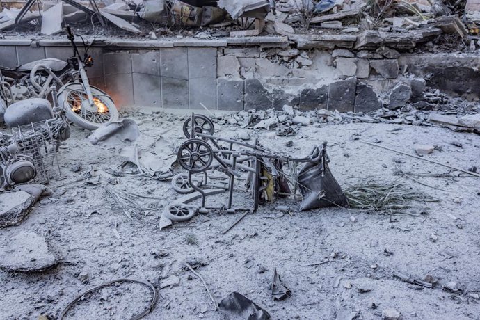 02 December 2024, Syria, Idlib: A general view of the damage caused by a Russian air strike on Idlib University Hospital. At least 11 people, including five children, were killed when Syrian and Russian warplanes launched a series of air strikes on rebel-