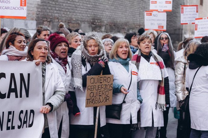 Trabajadoras de ayuda a domicilio van a la huelga para exigir que no se reduzcan las horas de refuerzo