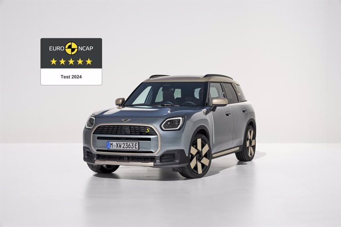 El nuevo MINI Countryman consigue las cinco estrellas en la prueba Euro NCAP.