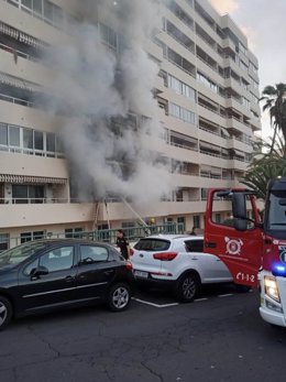 Incendio en un edificio de Santa Cruz de Tenerife