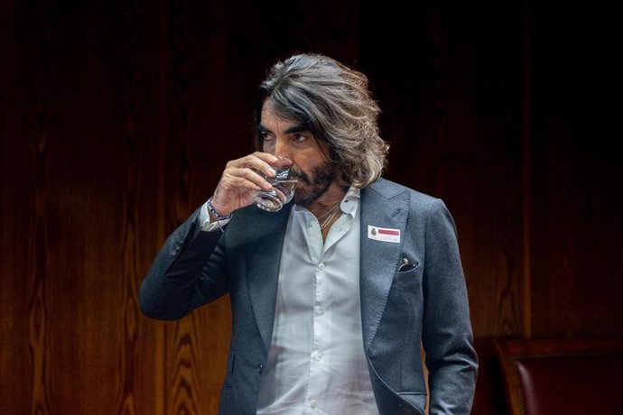 El exdirector ejecutivo de Globalia, Javier Hidalgo, a su llegada a comparecer en la Comisión de Investigación por el caso Koldo, en el Senado, a 29 de noviembre de 2024, en Madrid (España). Javier Hidalgo ha comparecido en la Comisión de Investigació