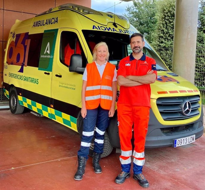 Imagen del Centro de Emergencias Sanitarias de 061 en Granada con la doctora residente Jaqueline Sager