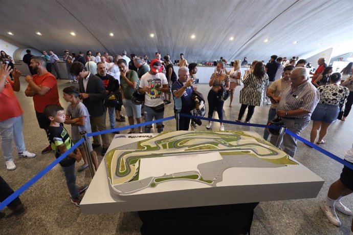 Archivo - Maqueta del Circuito del Motor de Tenerife expuesta en un acto promocional en el Auditorio de Tenerife