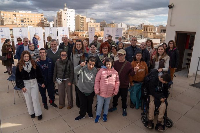 Presentación de la agenda solidaria de 'A toda vela'.