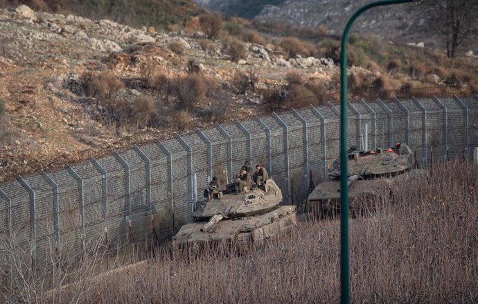 Imagen de archivo de tropas israelíes en la frontera siria en los Altos del Golan