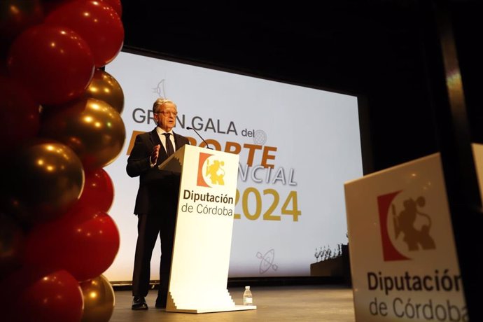 El presidente de la Diputación de Córdoba, Salvador Fuentes, en la Gran Gala del Deporte Provincial.