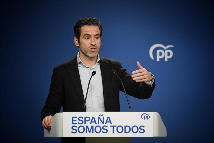 El vicesecretario de Cultura y portavoz del PP, Borja Sémper, durante una rueda de prensa posterior al Comité de Dirección del PP, en la sede de Génova, a 11 de noviembre de 2024, en Madrid (España). Durante la rueda de prensa, Sémper, ha hablado sobre 