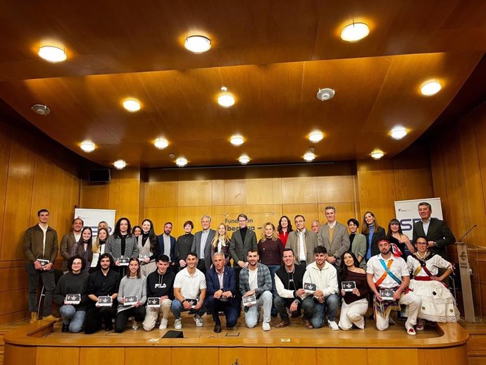 Capellán, en Premios Talento: "Son muchos jóvenes que representan el presente y son un verdadero tesoro para La Rioja"