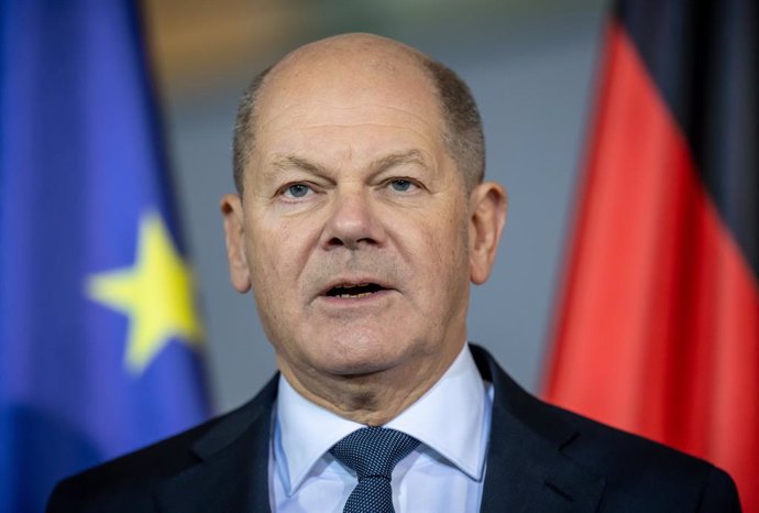 11 December 2024, Berlin: German Chancellor Olaf Scholz makes a statement to the press. Following the end of the "traffic light" coalition, Chancellor Scholz has submitted a request to the President of the Bundestag for a vote of confidence. Photo: Michae