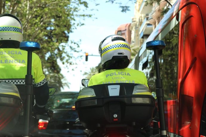 Archivo - Patrulla de la Policía Local de València