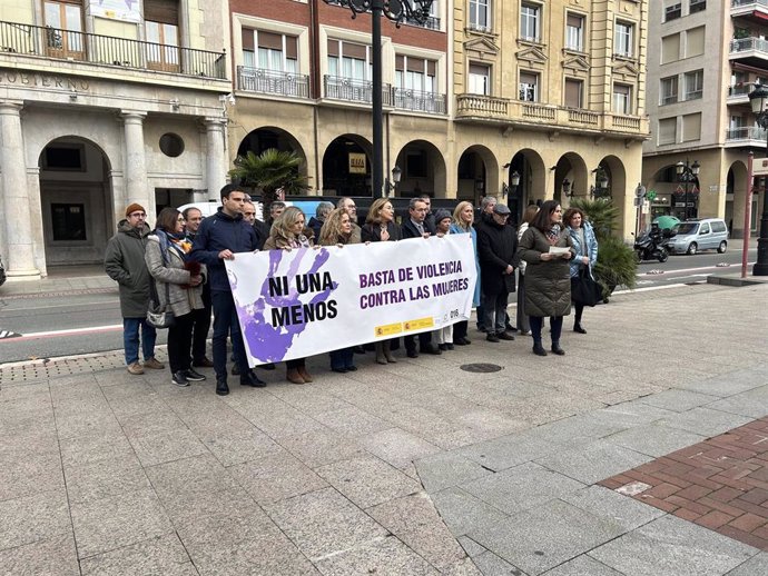 Concentración frente a la Delegación del Gobierno