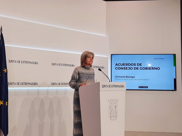 La portavoz de la Junta de Extremadura, Victoria Bazaga, en rueda de prensa tras el Consejo de Gobierno autonómico