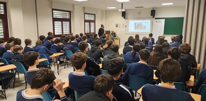 Programa Aulas Salud en el colegio de La Asunción de Málaga.