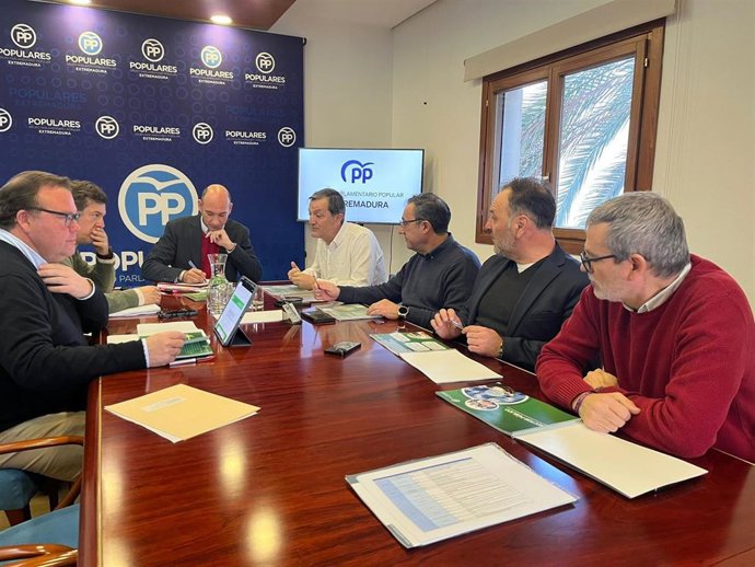 CSIF se reúne con el Grupo Popular