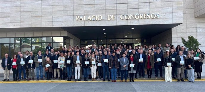 Participantes en el acto central por el vigésimo aniversario de creación de los centros Guadalinfo