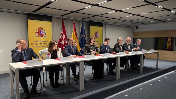 La ministra de Ciencia, Innovación y Universidades, Diana Morant, firma con la Comunidad de Madrid el Programa María Goyri