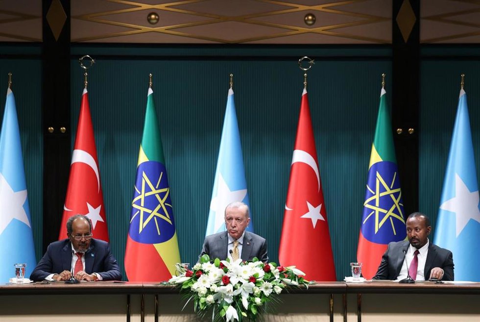 El presidente turco, Recep Tayyip Erdogan, el primer ministro de Etiopía, Abiy Ahmed Ali, y el presidente de Somalia, Hasán Sheij Mohamud
