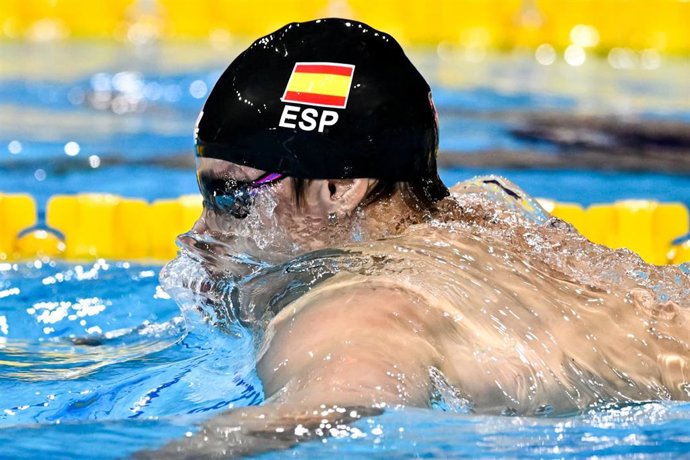 Carles Coll, durante una carrera de 100 metros estilos.