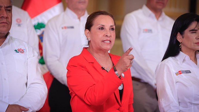 Dina Boluarte, presidenta de Perú, da un mensaje a la nación