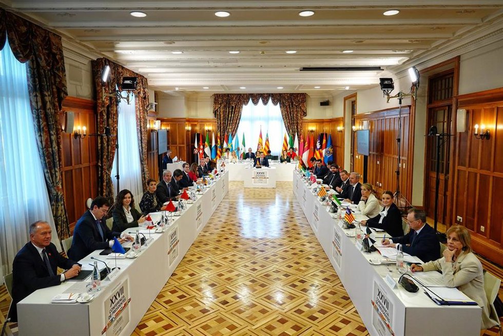 Celebración de la XXVII Conferencia de Presidentes, en el Palacio de la Magdalena, a 13 de diciembre de 2024, en Santander, Cantabria (España). La conferencia se celebra tras más de dos años sin convocarse, en una cita en la que el foco está puesto en l