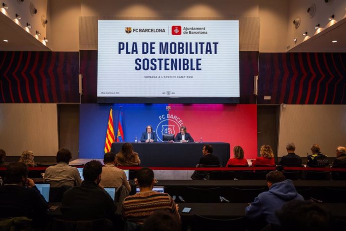 Presentación del Plan de Movilidad Sostenible para el regreso parcial al nuevo Spotify Camp Nou, en el Auditori 1899 del club blaugrana