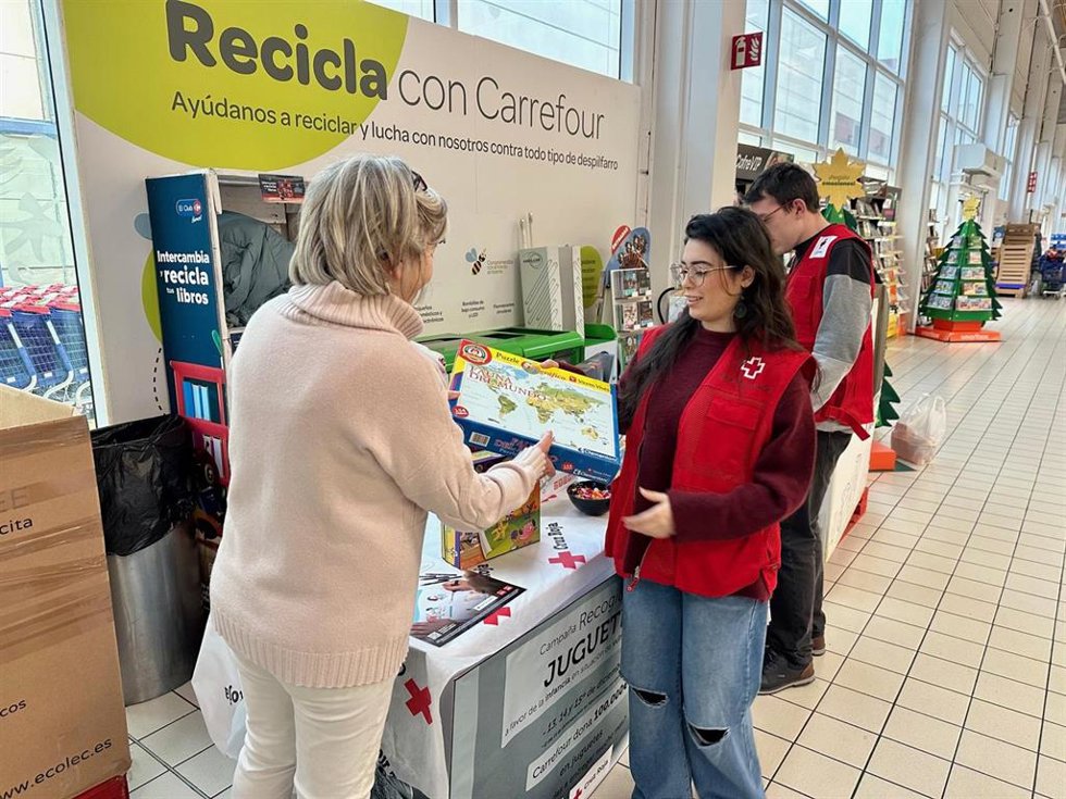 Cruz Roja Juventud en La Rioja pretende reunir unos 1.400 juguetes educativos para entregar a más de 700 niños y niñas de nuestra región