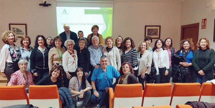 Asistentes a las III Jornadas de Trabajo Social Sanitario que promueve el Área Sanitaria Sur.