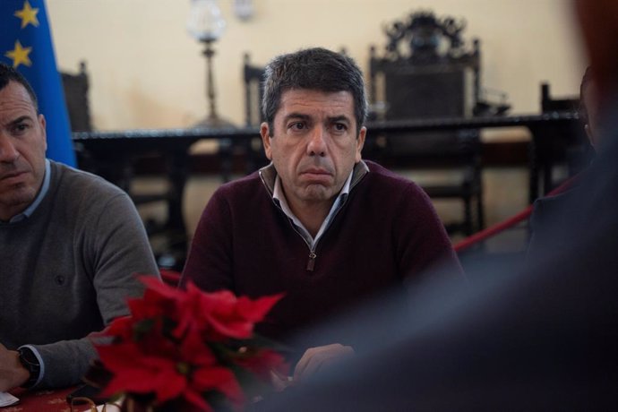 Imagen de archivo del president de la Generalitat, Carlos Mazón, en una reunión de la mesa de Agricultura, a 12 diciembre de 2024, en Valencia, Comunidad Valenciana (España)