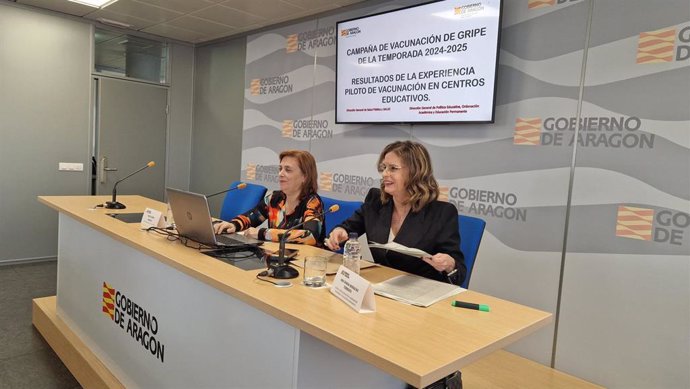 Ana Moracho (en primer plano) y Nuria Gayán, en rueda de prensa, han mostrado su satisfacción por el resultado del plan de pilotaje.