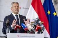 Austria ofrece una "prima" de mil euros a los sirios que quieran volver a su país tras la caída de Al Assad