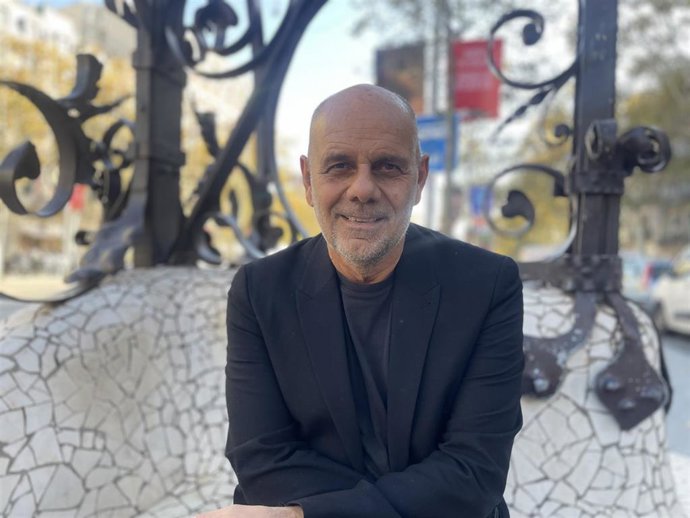 El director Riccardo Milani, en Barcelona para presentar 'Un mundo aparte'