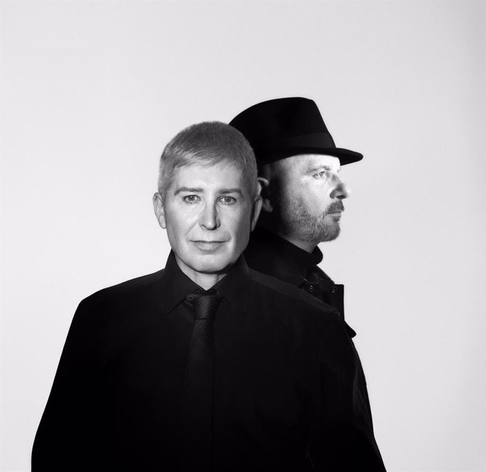 El dúo musical formado por los hermanos Javier y Pedro Herrero Pozo, conocidos como Los Pecos.