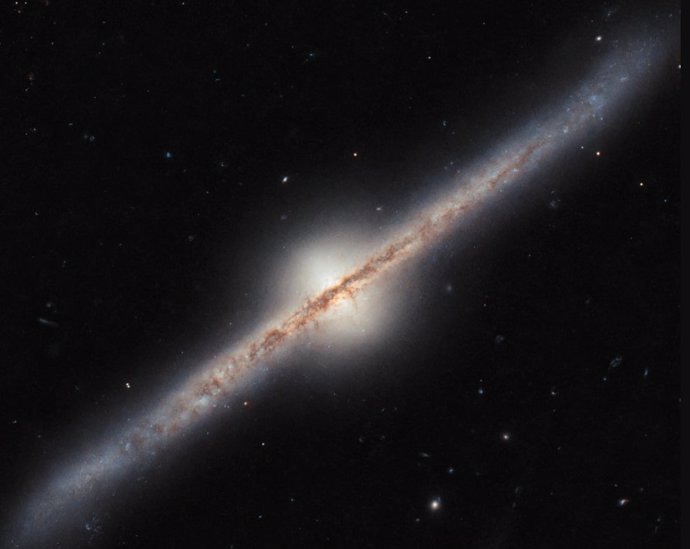 Galaxia UGC 10043