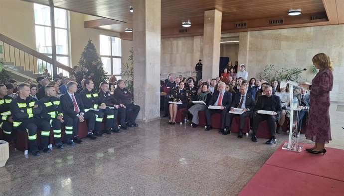 Acto de entrega de los Premios 'Plaza de la Constitución 2024' en Córdoba.