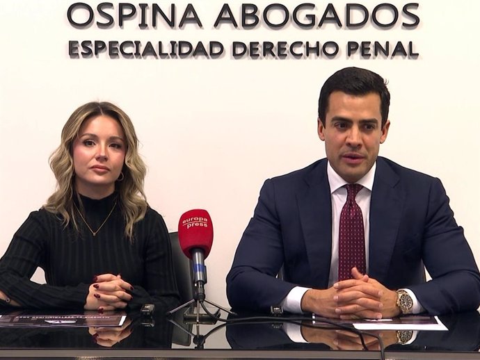 BEATRIZ URIARTE Y JUANGO OSPINA