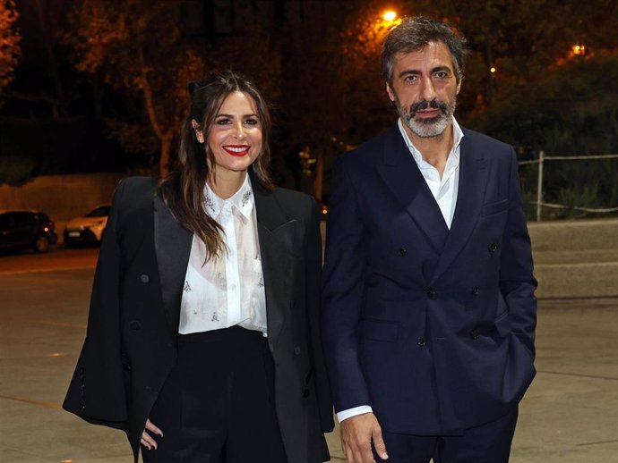 Nuria Roca y Juan del Val asisten a la fiesta de Navidad que celebra Atresmedia, a 12 de diciembre de 2024, en Madrid (España).