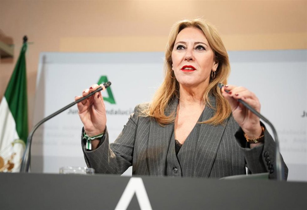 La consejera de Economía y Hacienda de la Junta de Andalucía y portavoz del Gobierno, Carolina España